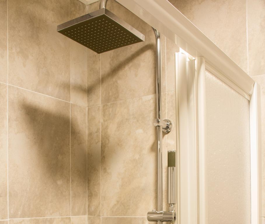 סביליה Hostal San Vicente II מראה חיצוני תמונה